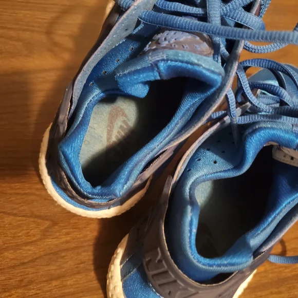 Nike Air Huarache Blue and white - Picture 13 of 13